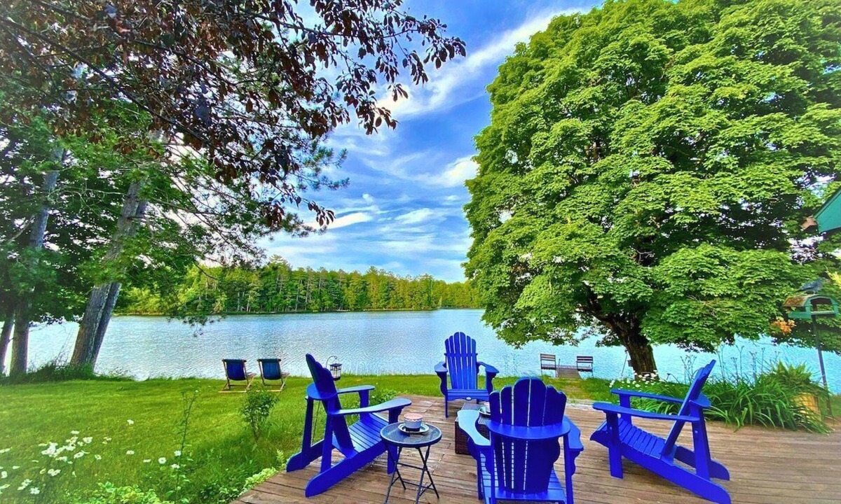 Park Falls House | Sugar Maple at Hansen Lake