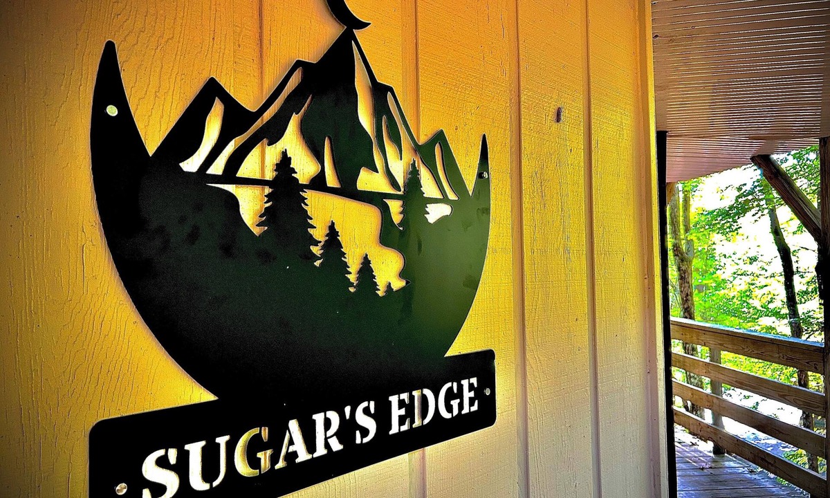 Sugar Mountain Condo | Sugar's Edge Luxury Mountain Treehouse
