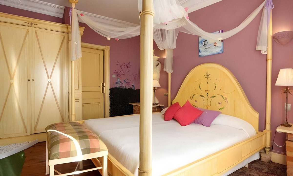 Ocenilla Apartment | Suite 10 with Mountain Views and Wi-Fi