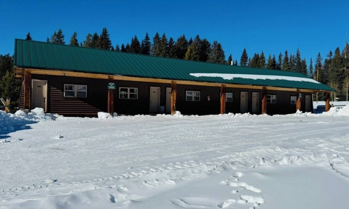 Ten Sleep Cabin | Suite 4 at Deer Haven Lodge - Serenity Awaits!