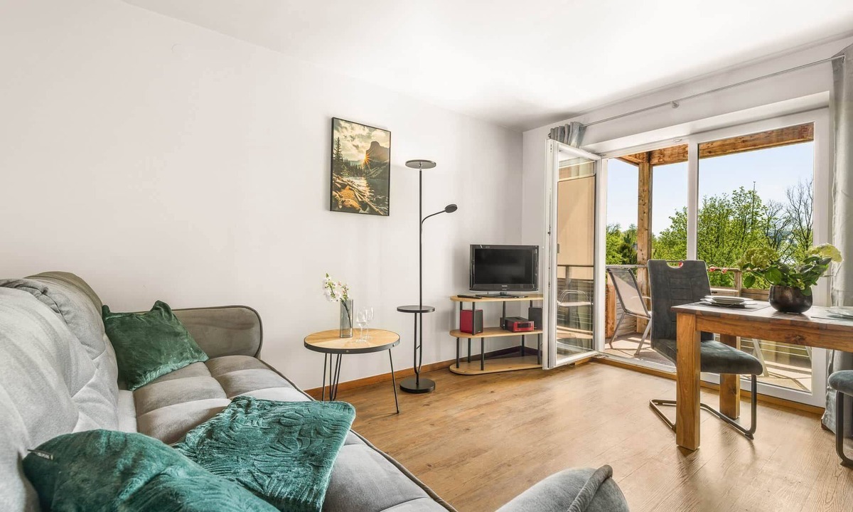Bad Aibling Apartment | Suite 4 first floor mit balcony