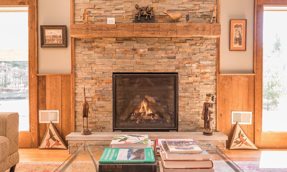 Glendale Apartment | Suite 5 - Quiet and private accommodations in a country setting.