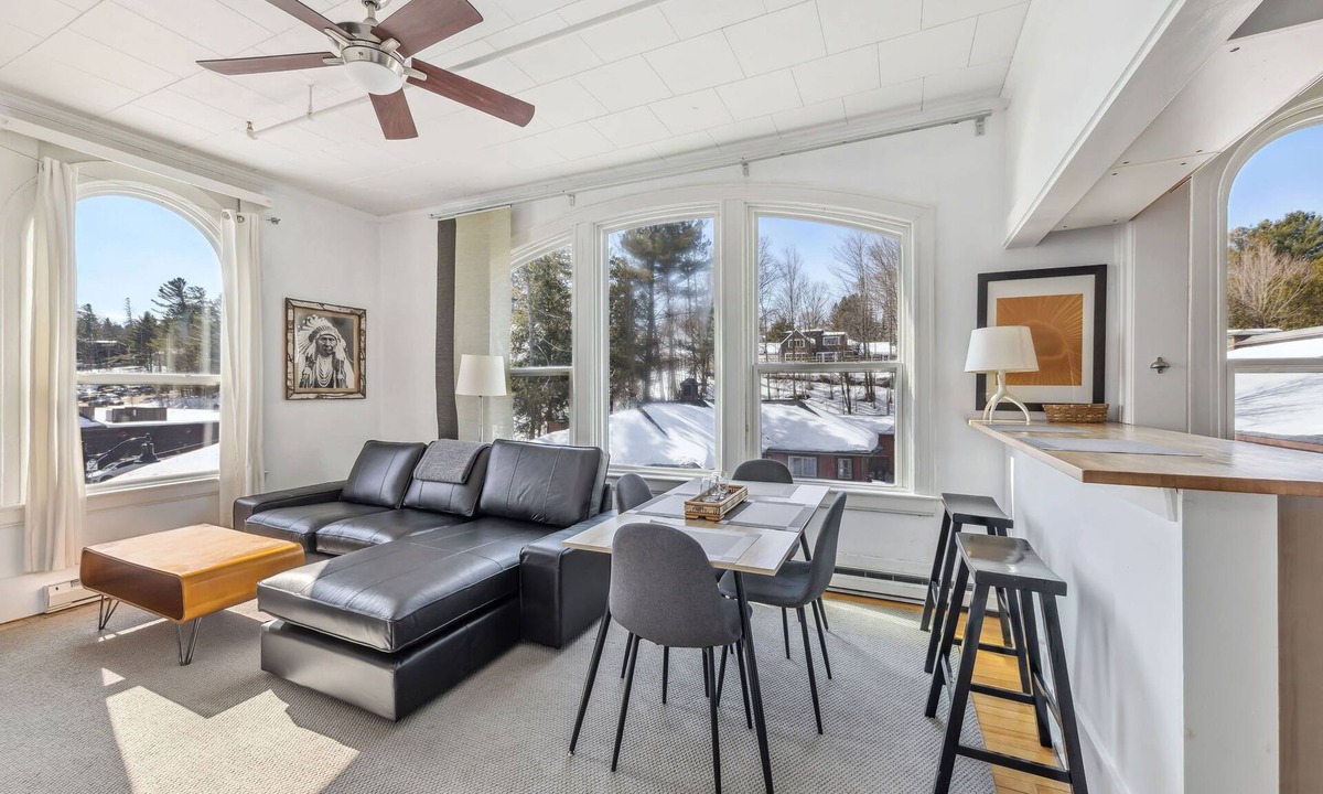 Lake Placid Hotel | Suite 6- Not Pet Friendly