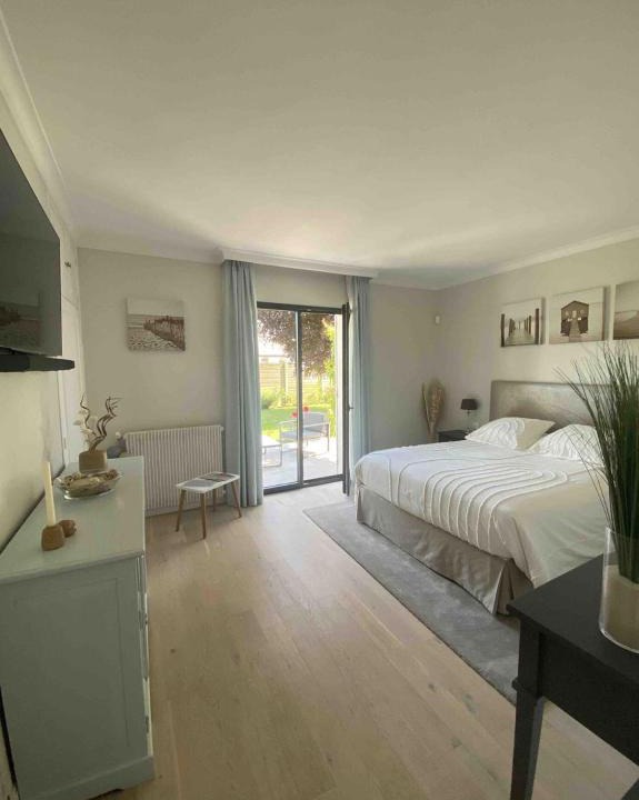 Saint-Jean-du-Cardonnay House | Suite avec jacuzzi idéale pour visiter la Normandie