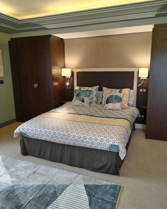 Juvignac Apartment | Suite Deluxe vue sur Golf