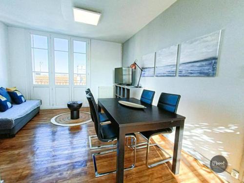 Angouleme Apartment | Suite Houmeau 3- Gare Pôle Image