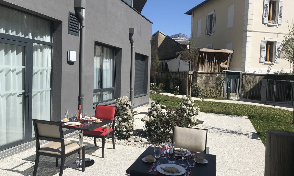 Chambery Apartment | Suite Junior Avec Balcon - T1 bis