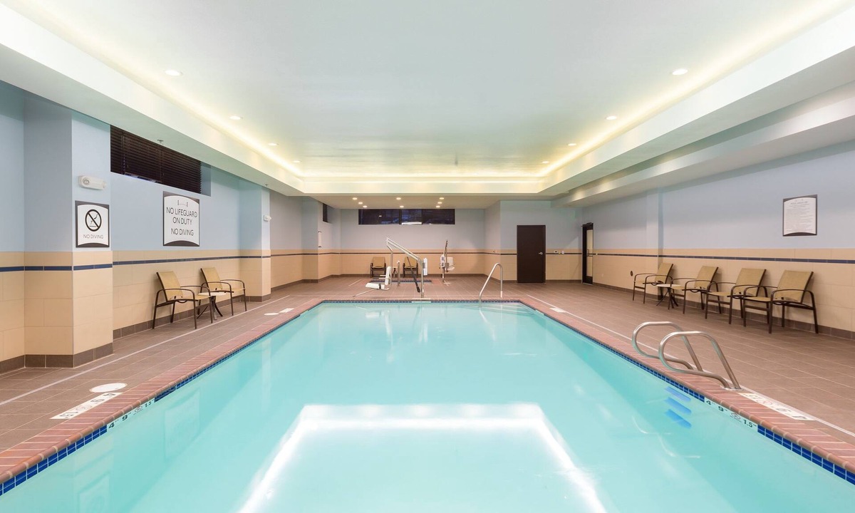 Fremont Apartment | Suite Near Downtown | Breakfast, and Pool Access!