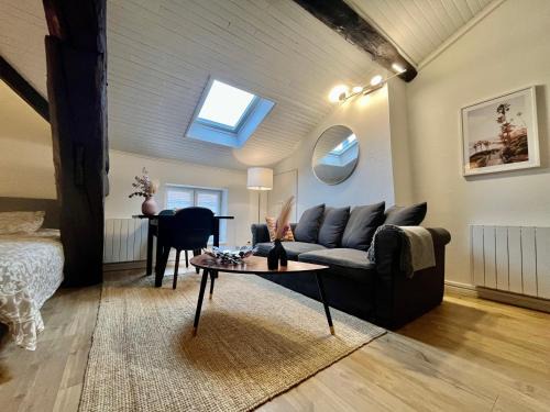 Brotteaux Apartment | Suite Polka