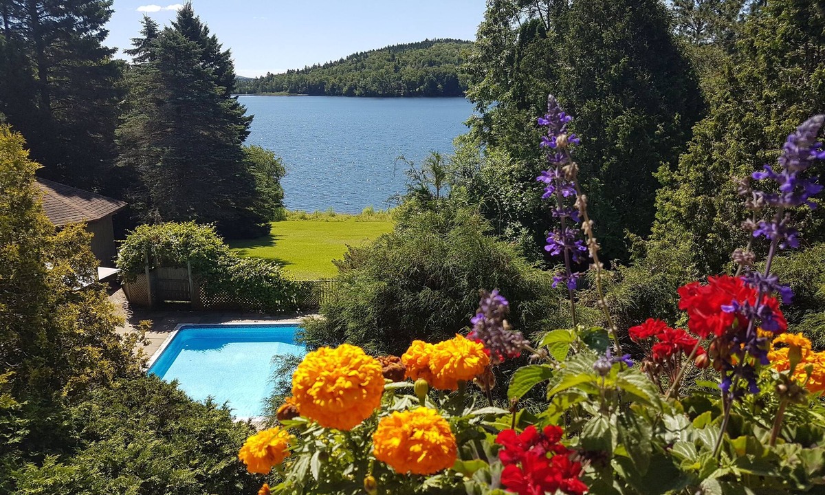 Lac Delage House | Suite privée en bord de lac – 2 pièces, près de Stoneham et Empire 47