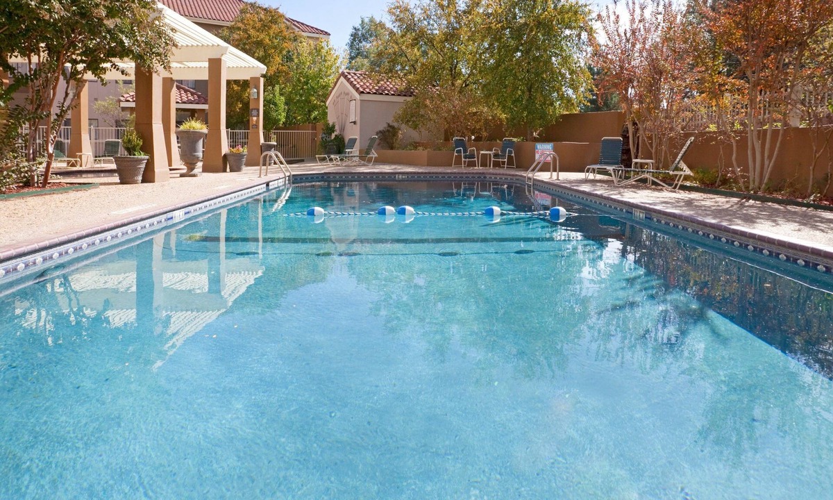 Tech Terrace Apartment | Suite with Pool + Hot Tub Access + Daily Breakfast