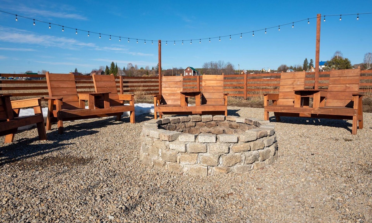 Wills Point Cabin | Summer Breeze RV Park