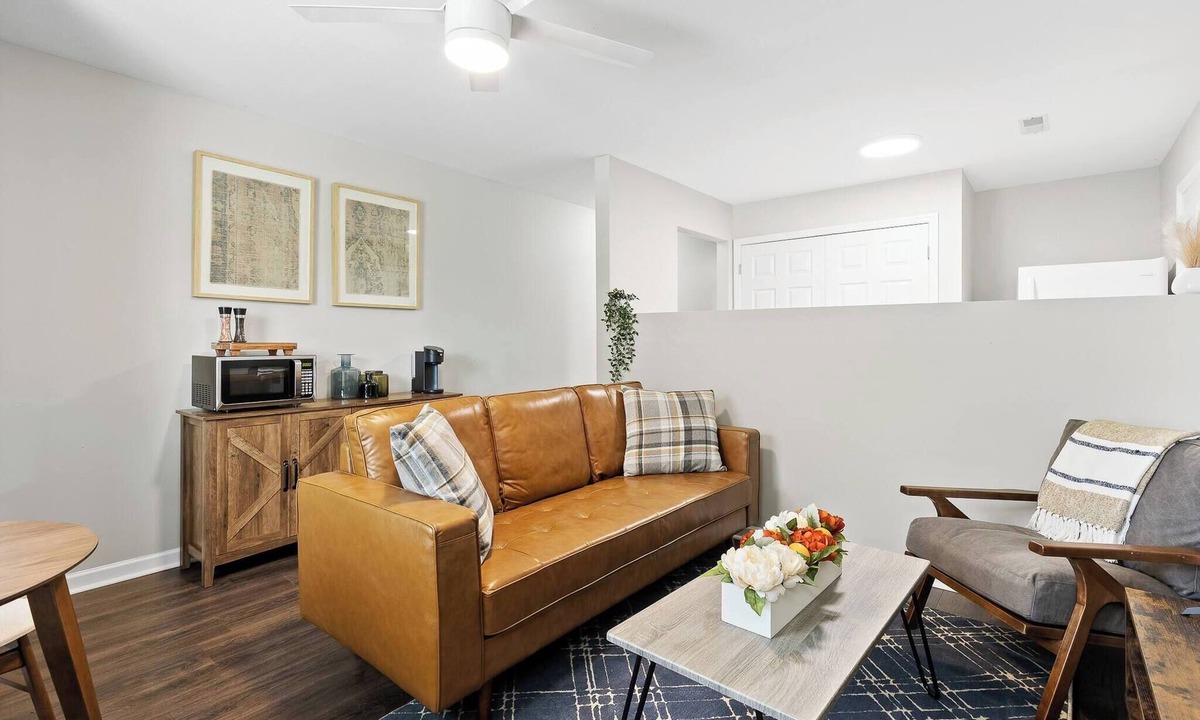 Chattanooga Hotel | Summer Deals Avail: Pet friendly near 3 hospitals!