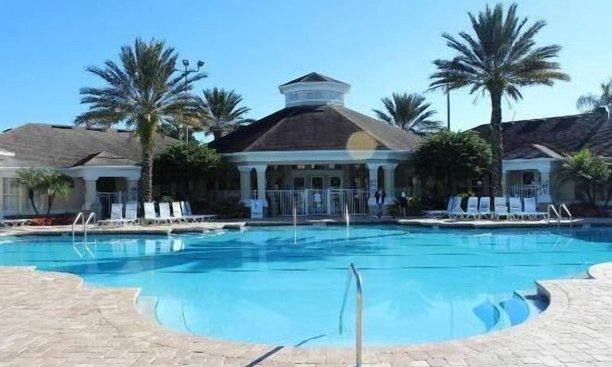 Windsor Palms House | SUMMER/FALL SPECIAL - Veteran Owned 3bdr/3bath Townhome 3mi to Disney; Free WiFi