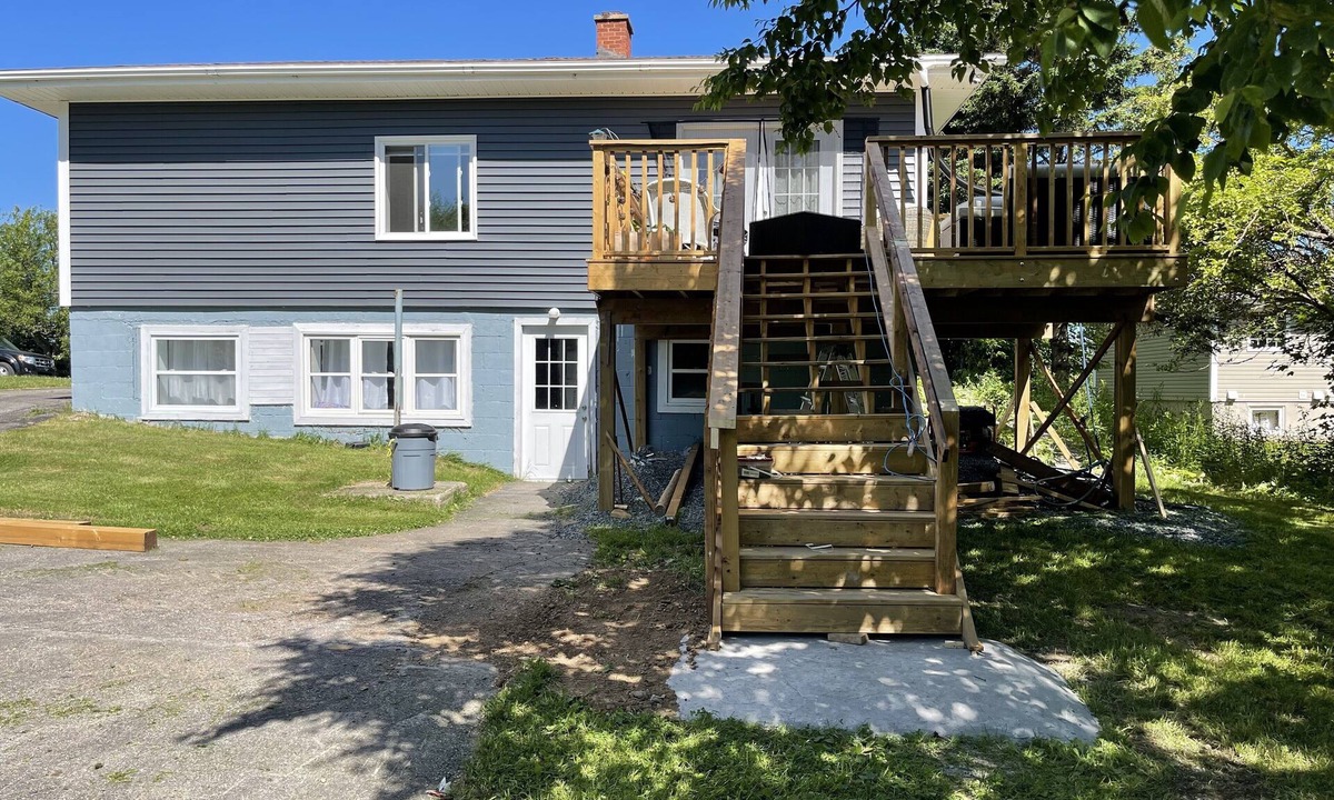 Sydney House | Summer/Fall vacation rental