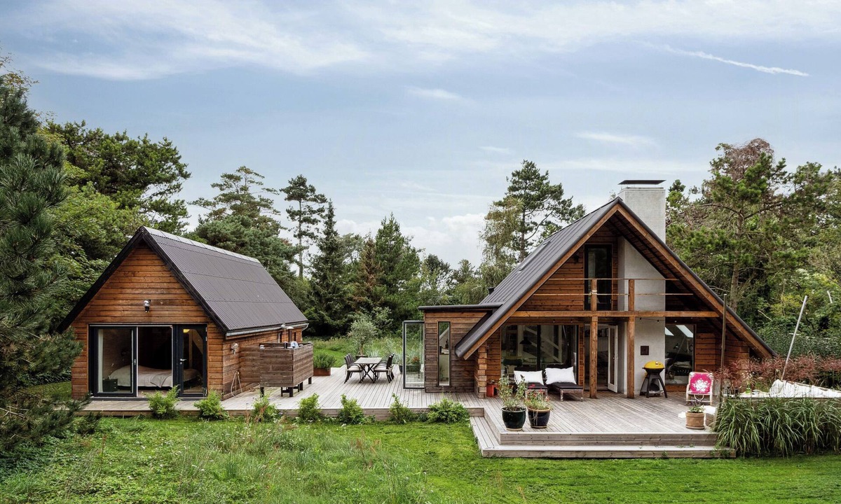 Hundested House | Summer home 50 metres from the water at Hald Beach