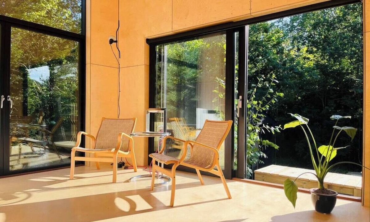 Hojby House | Summer house by Sejerø Bay with panoramic windows