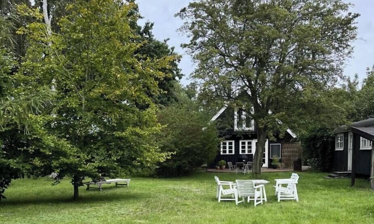 Hov House | Summer house close to the sea on North Langeland