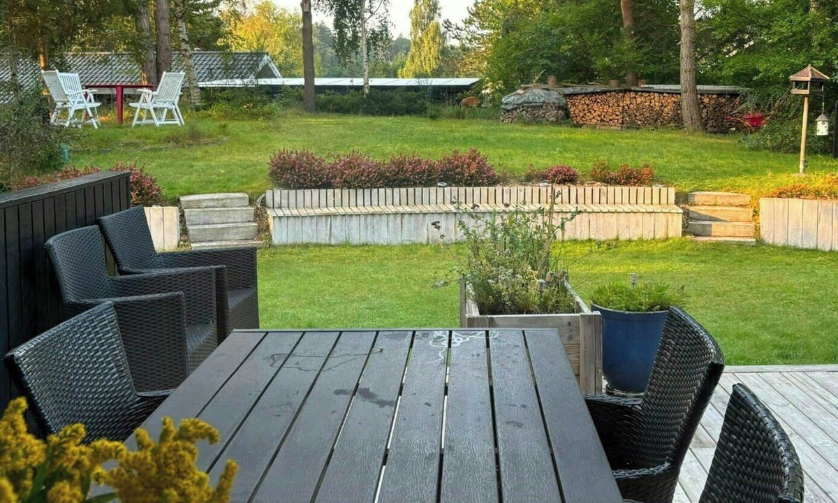 Syddjurs Kommune House | Summer house on natural plot with three terraces
