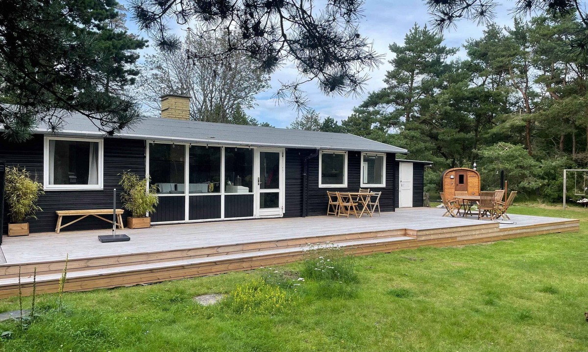 Sjllands Odde House | Summer house with outdoor sauna at Sjællands Odde