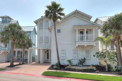 Cinnamon Shore House | Summer Place 190 SE