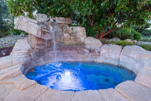 Templeton House | Summer Place