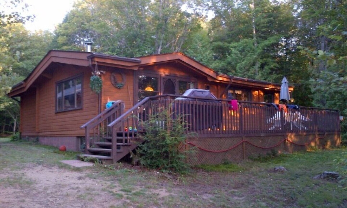 Algonquin Highlands Cottage | Summer Sanctuary - Dorset, Ontario, Canada