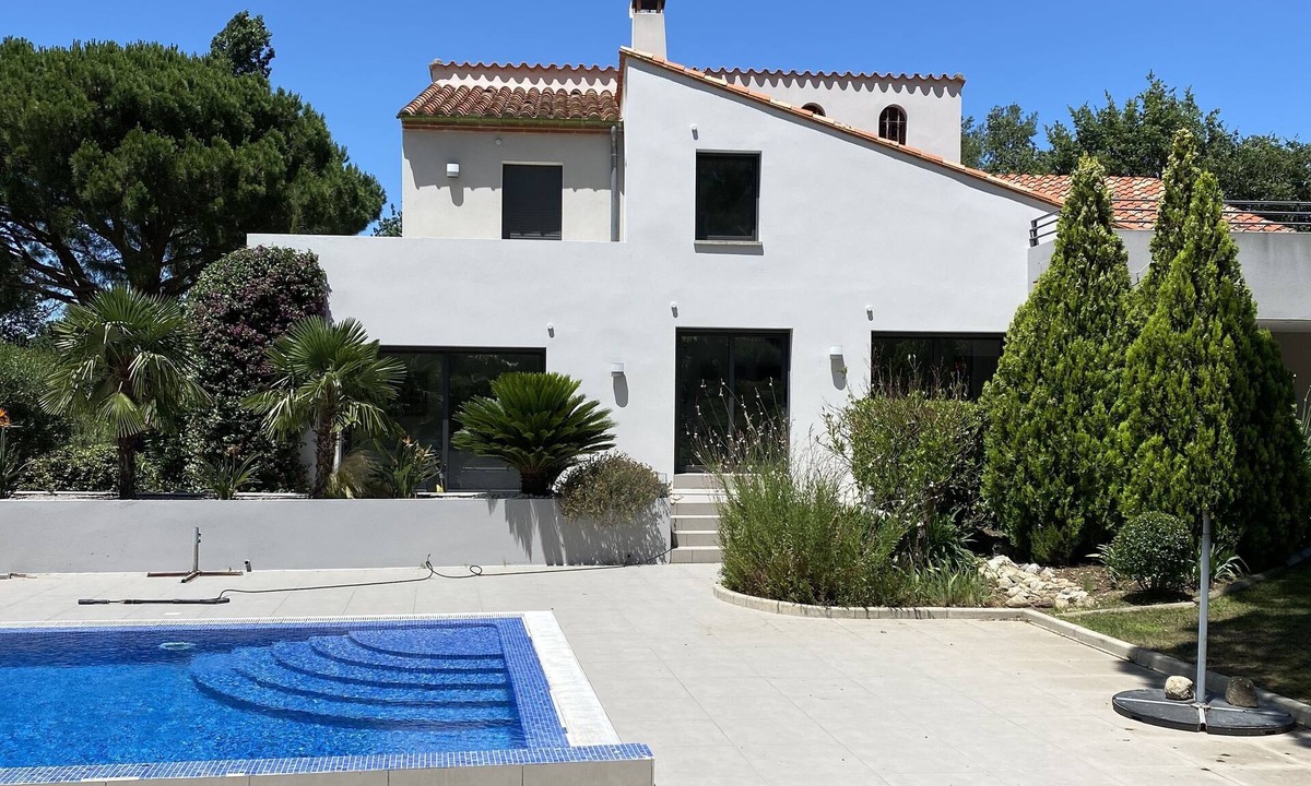 Laroque-des-Alberes Villa | Summer special 10% Luxury villa on 5000m2 plot