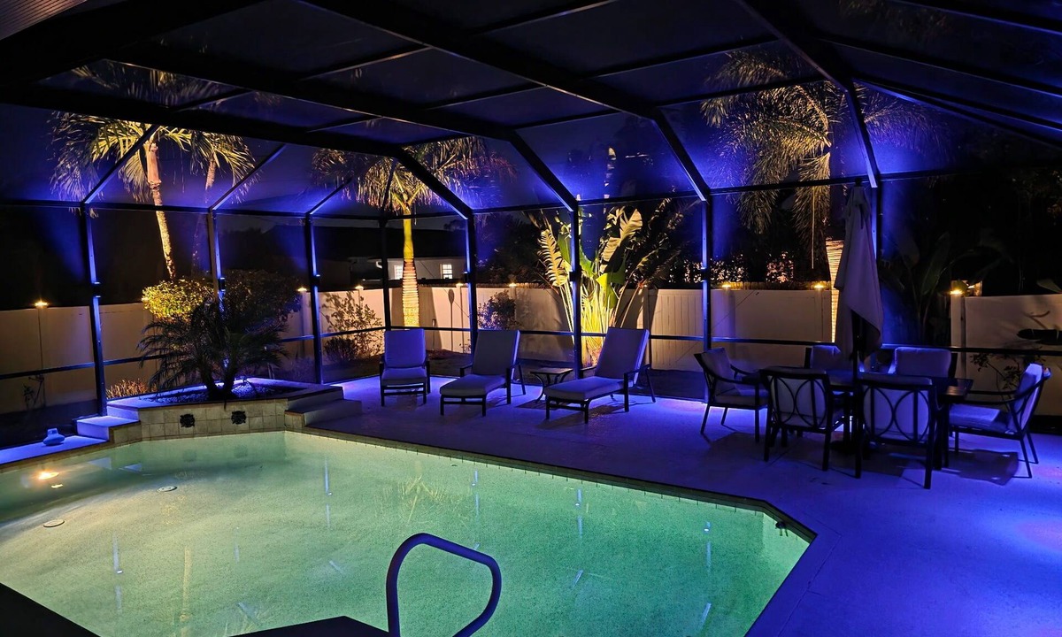 Naples Park House | SUMMER SPECIALS! Amazing Pool Oasis, Close 2 Beach, FREE Bikes, Full Amenities