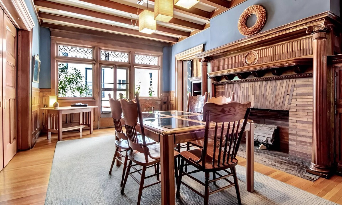 Bryant House | Summer Street Guest House
