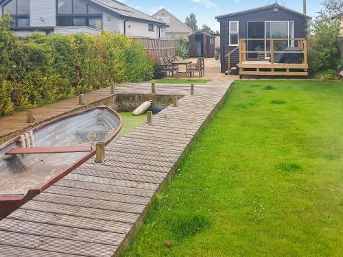 Brundall House | Summer Time