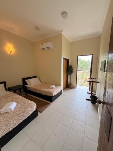 Kampung Pasir Hantu House | Summer village