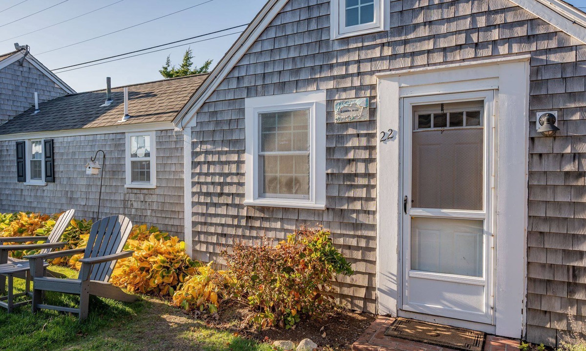 Yarmouth Cottage | Summer Wind - Your Serene Cape Cod Getaway