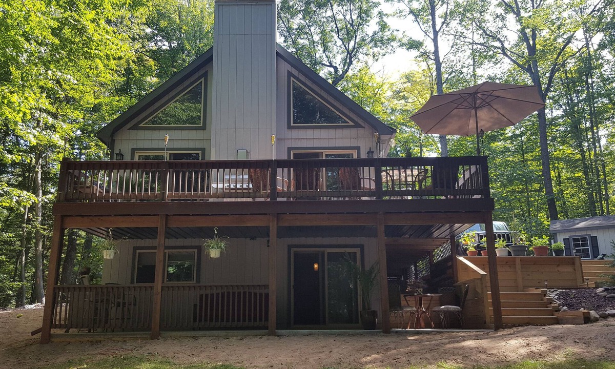 Michaywe Ski Chalet | summer/winter getaway