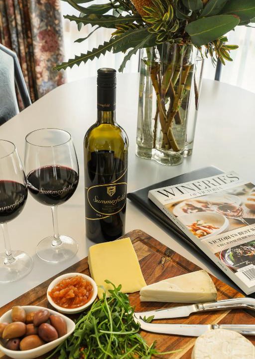 Moonambel Bed & Breakfast | Summerfield Winery and Accommodation