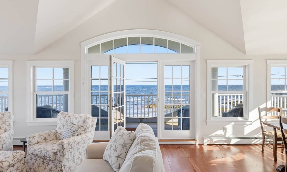 Kennebunk House | Sun-Drenched Coastal Escape on Kennebunk Beach