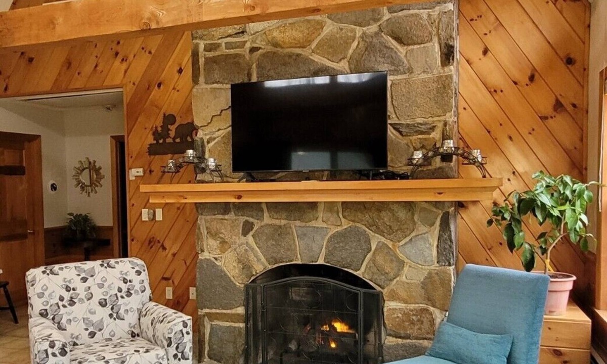Amherst Apartment | Sun filled pool house with vaulted ceilings beautiful in ground pool and gardens