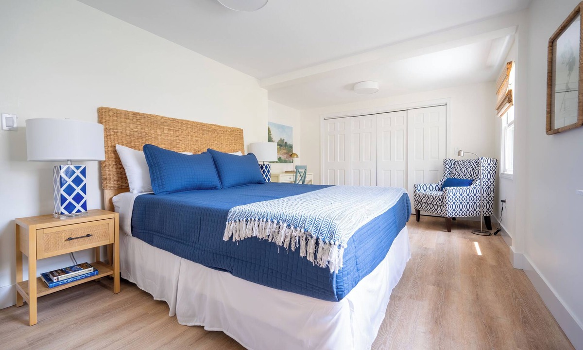 Waterford Cottage | Sun-Filled Private Large Cottage