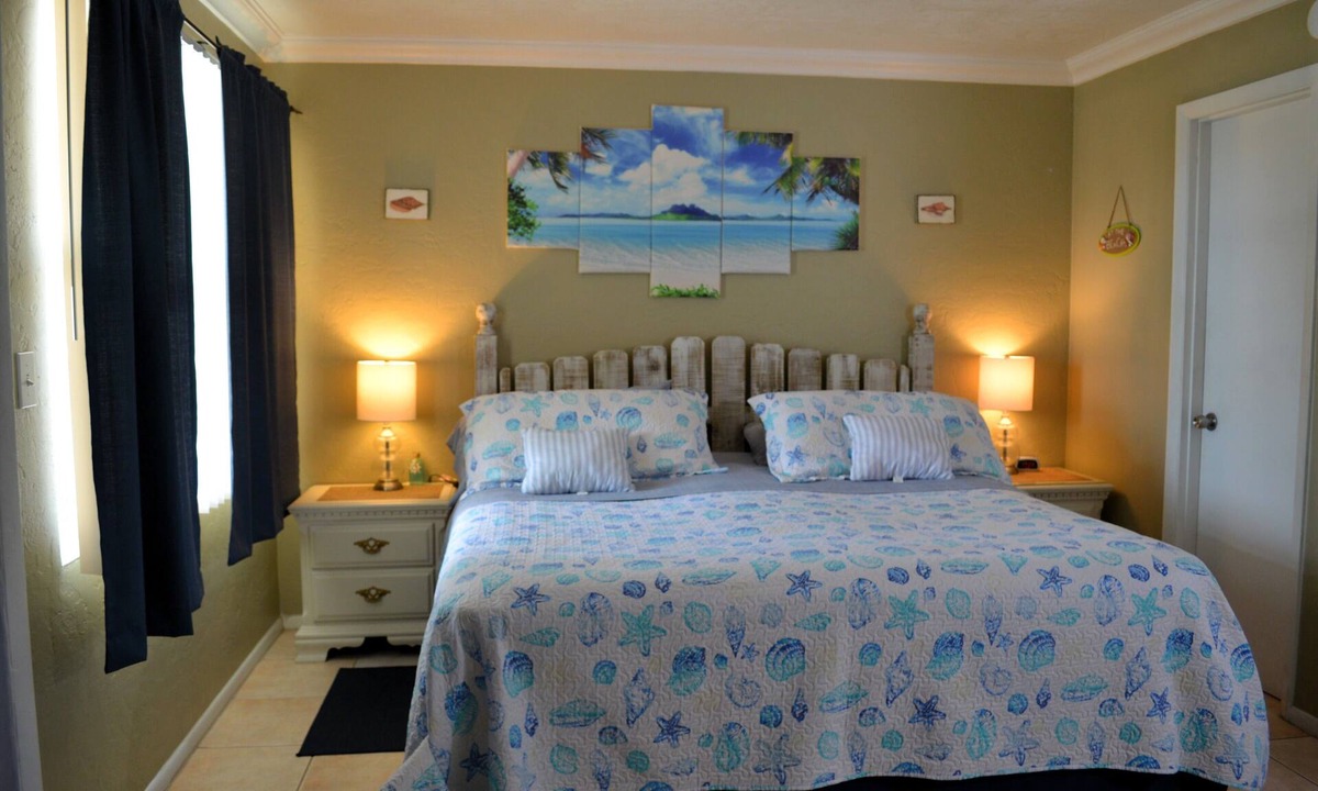 Englewood Hotel | Sun Life Beach Hotel