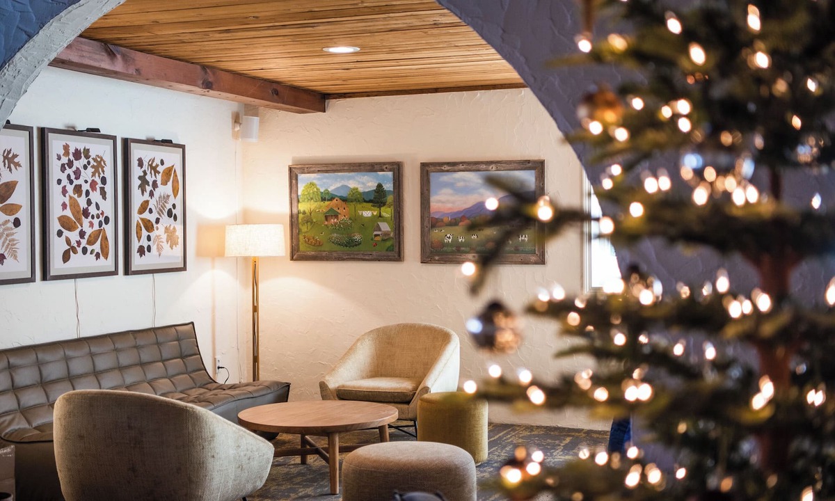 Bromley Mountain Hotel | Sun Lodge