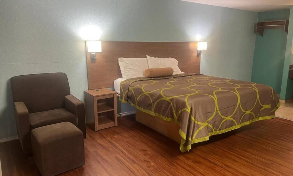 Alamo Heights Hotel | Sun Motel