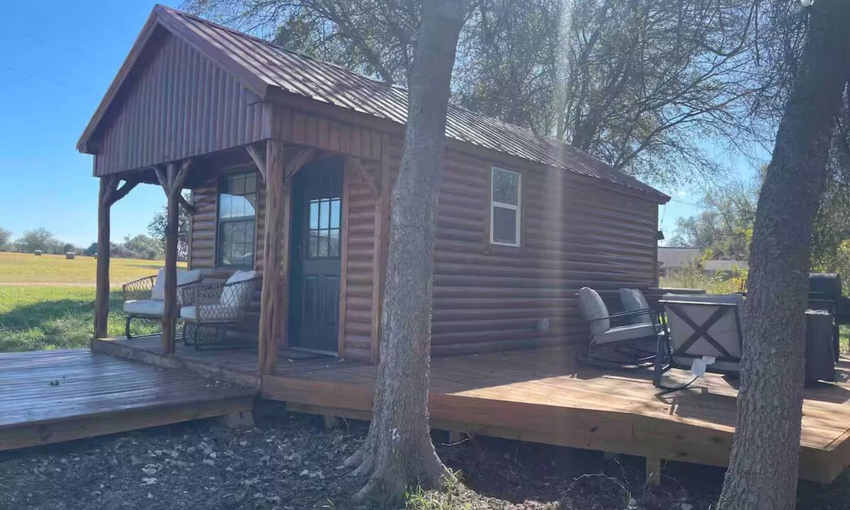 Waco Cabin | Sun Perch on the Brazos Rivernn