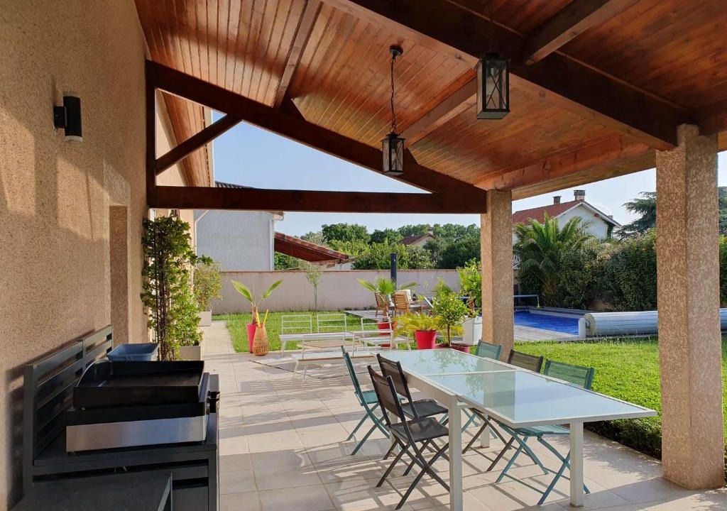 Saint-Simon House | Sun Pool & Rugby in comfy house!