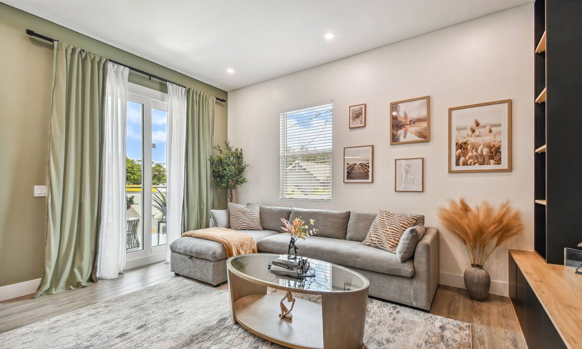 Crescent Lake Apartment | Sun Soaked Designer Condo with Patio