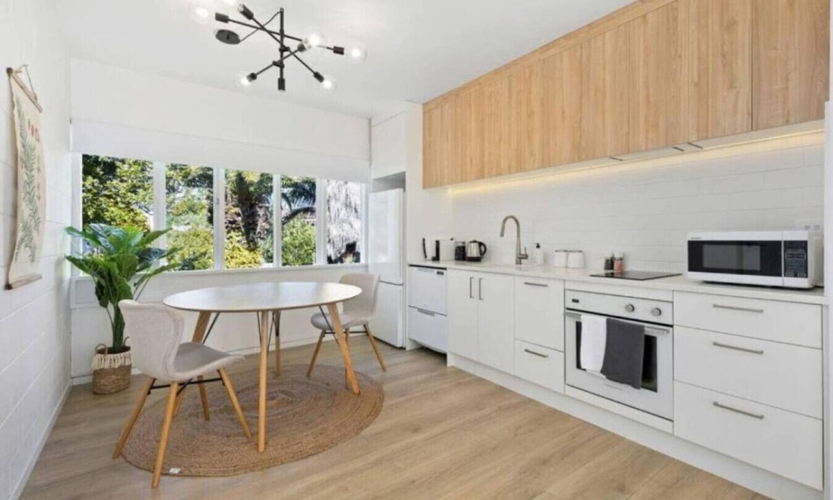 Mission Bay Apartment | Sun Soaked Studio| Full Kitchen | Sea Views