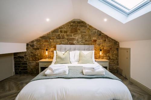 Lancaster Apartment | Sun Street Retreats