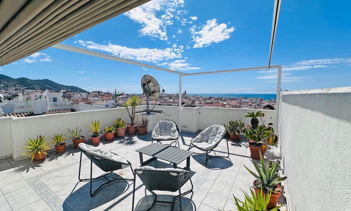 Sitges Town Center Apartment | SUN TERRACE BY BLAUSITGES duplex with pool