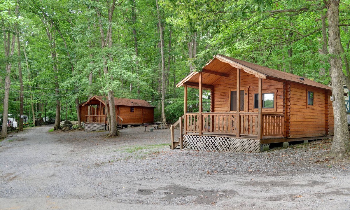 Narvon Cabin | Sun Valley Camping and RV Resort