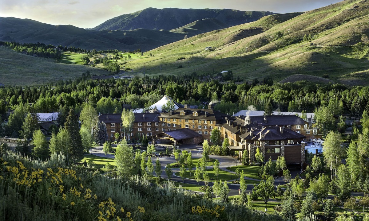 Elkhorn Hotel | Sun Valley Resort