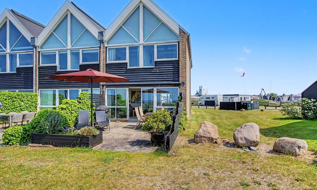 Assens House | "Suna" - 95m from the sea by Interhome